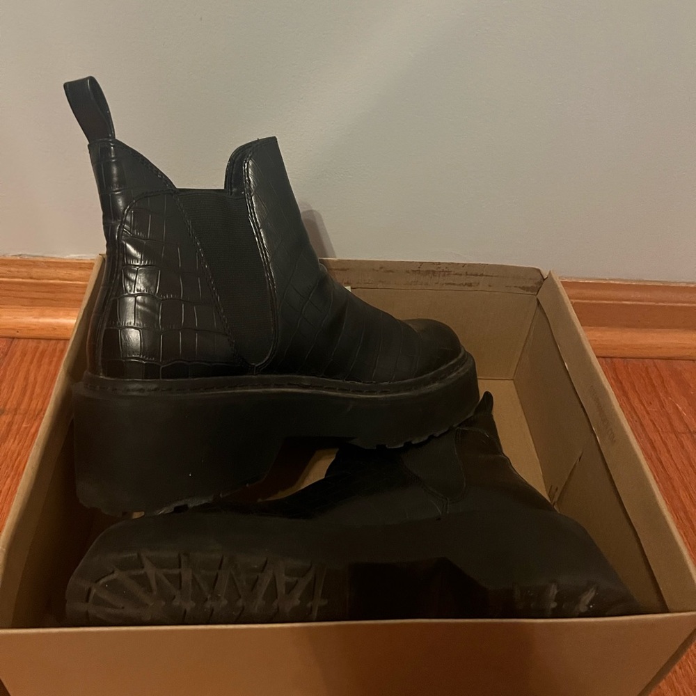 Black Croc-Embossed Platform Boots